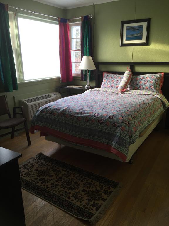 Meems Elliston B&B Exteriör bild