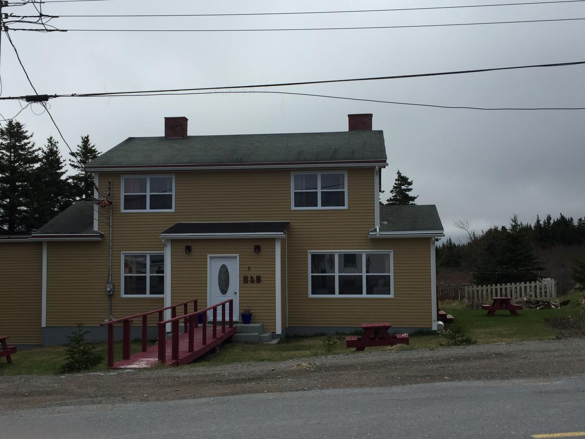Meems Elliston B&B Exteriör bild