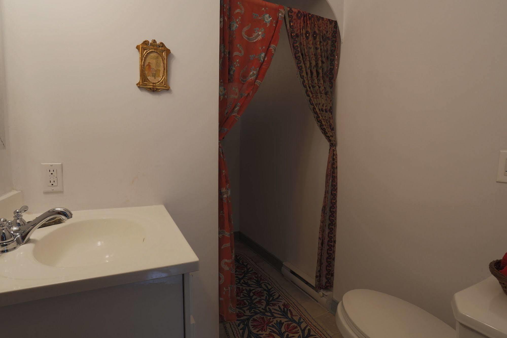 Meems Elliston B&B Exteriör bild