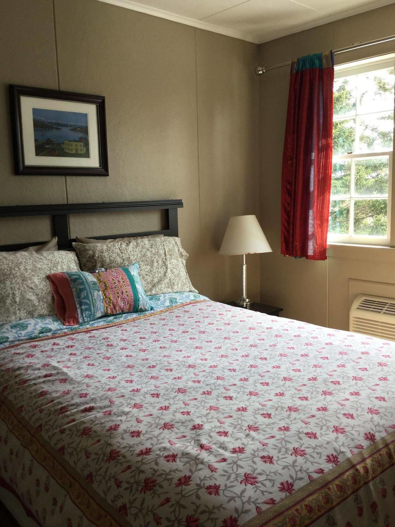 Meems Elliston B&B Exteriör bild